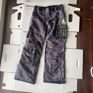 Woman’s dirt bike riding pants